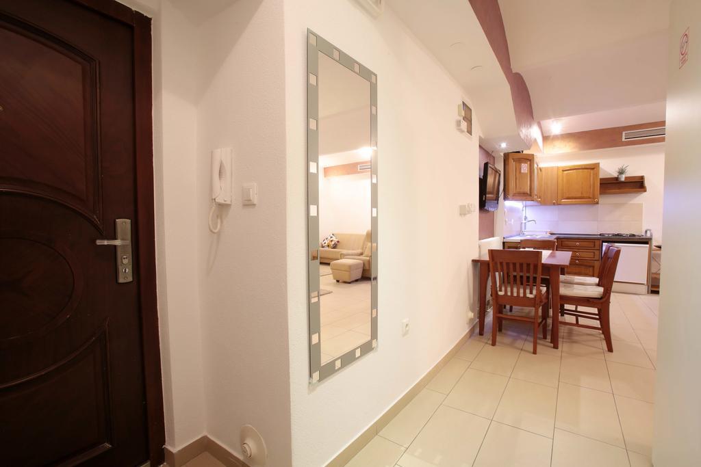 Carla Studio Apartment Zagreb Rum bild